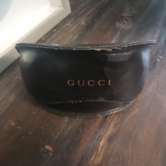 🛑SOLD LOCAL🛑 GUCCI SUNNIES - Picture 6 of 6